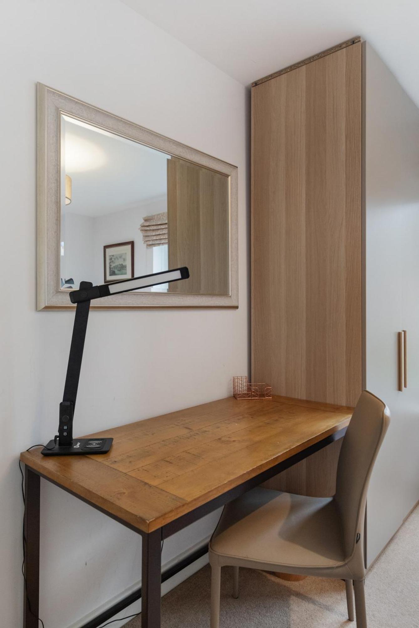 Appartement Modern 3br Flat Quick Links To Ldn & Heathrow Shepperton
